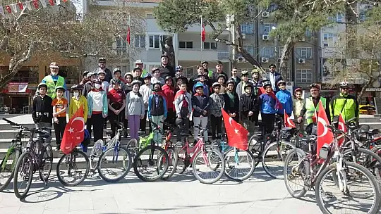 Balıkesir'de  öğrenciler bisiklet şenliğinde buluştu