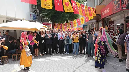 TDP liderinden Yunanistan'a 'ABD' ayarı