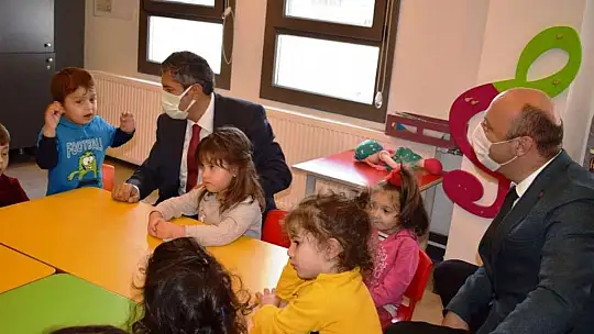Yeni İl Milli Eğitim Müdürü Tatlı,  Ayvalık'ta incelemelerde bulundu