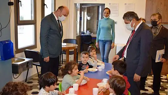 Yeni İl Milli Eğitim Müdürü Tatlı,  Ayvalık'ta incelemelerde bulundu